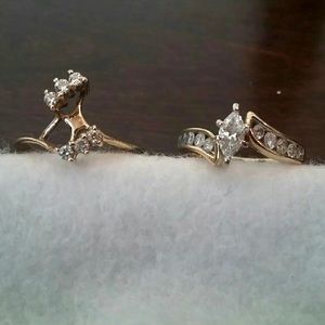 14k gold wedding set with real diamonds.